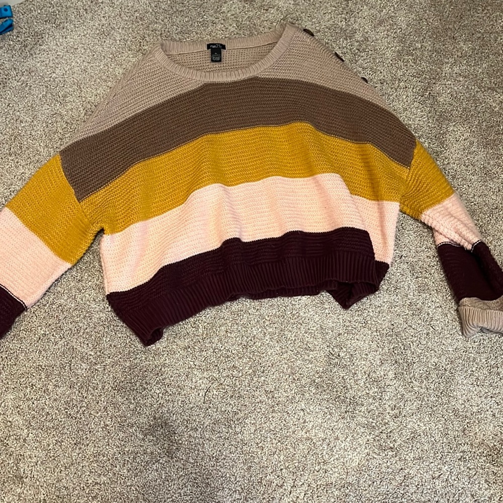 Oversized rue 21 sweater